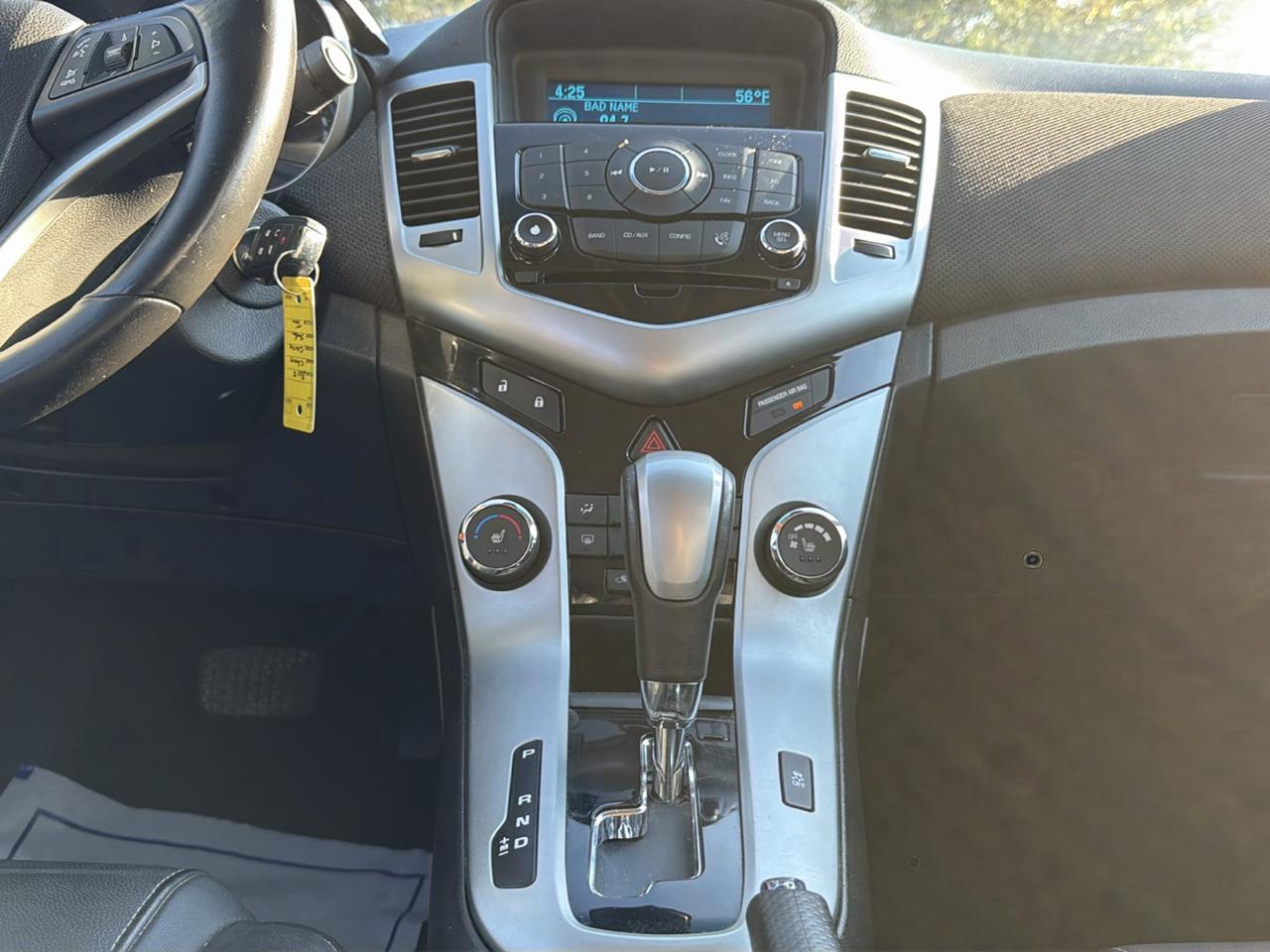 Chevrolet Cruze 4dr Sdn LT w/2LT 2012