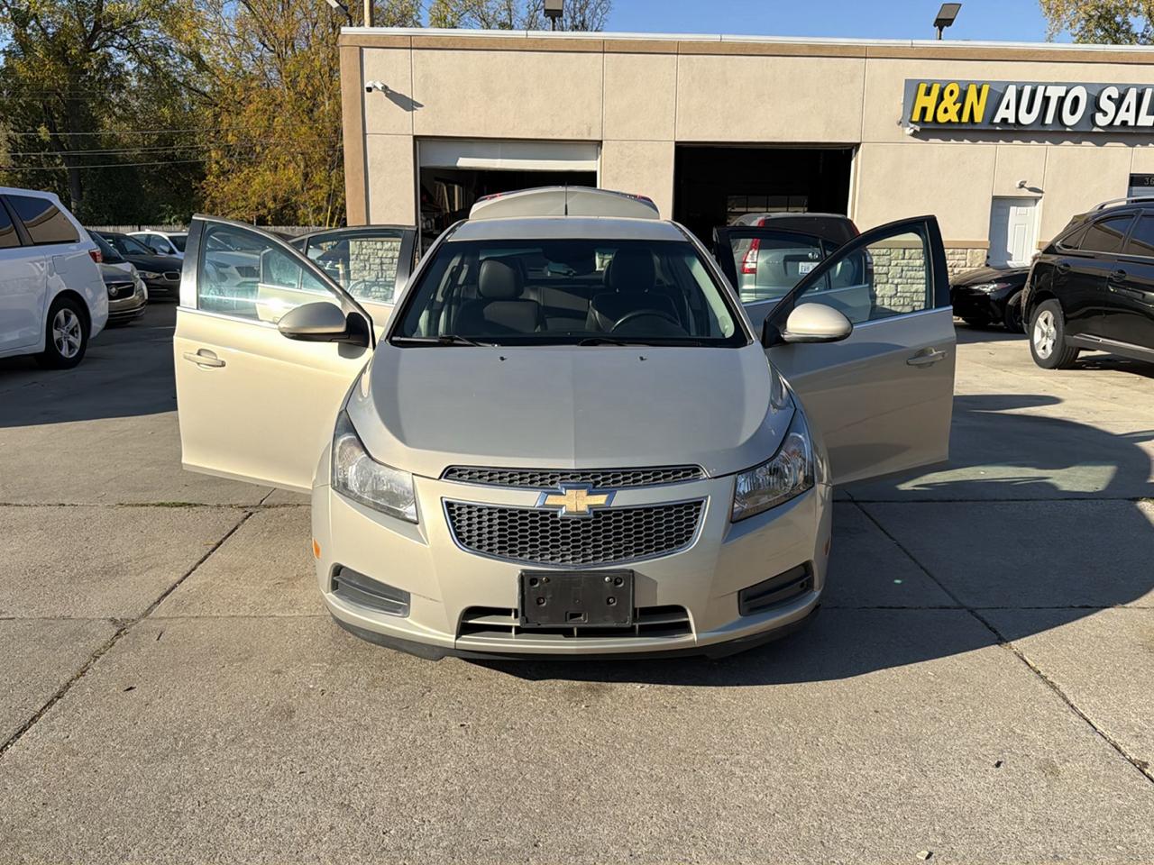Chevrolet Cruze 4dr Sdn LT w/2LT 2012