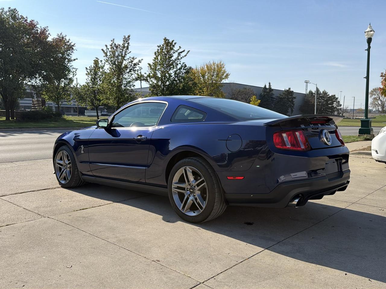 Ford Mustang 2dr Cpe Shelby GT500 2010