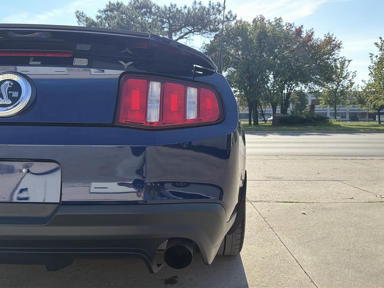 Ford Mustang 2dr Cpe Shelby GT500 2010