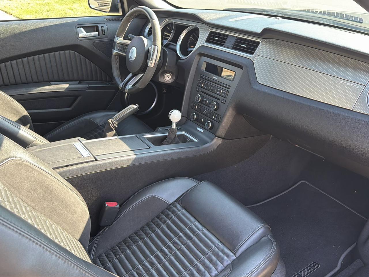 Ford Mustang 2dr Cpe Shelby GT500 2010