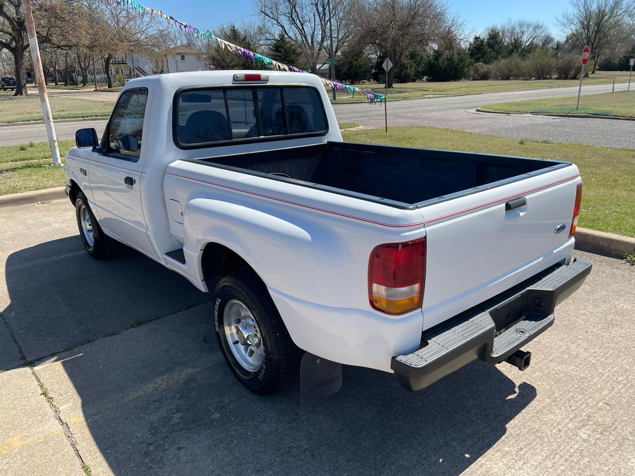 Ford Ranger XL Reg. Cab Short Bed 2WD 1996