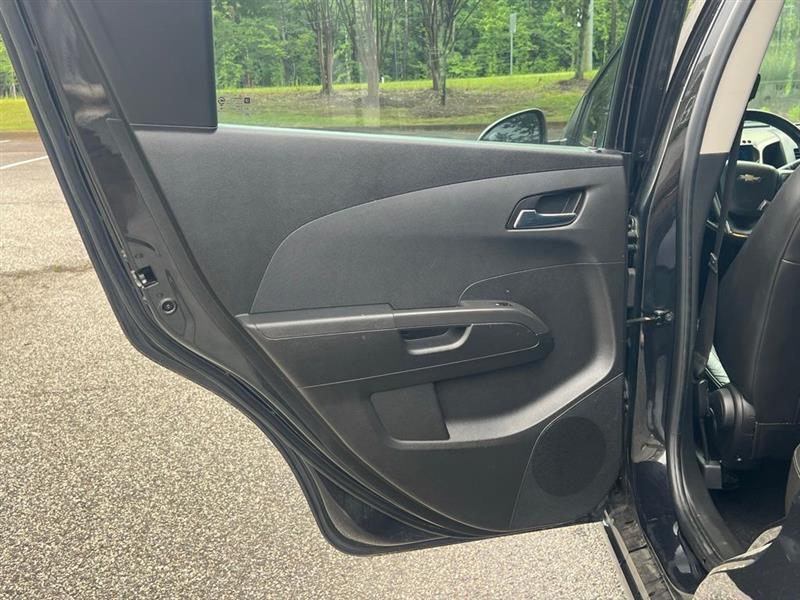 Chevrolet Sonic 5dr HB Auto LTZ 2013