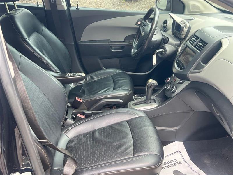 Chevrolet Sonic 5dr HB Auto LTZ 2013