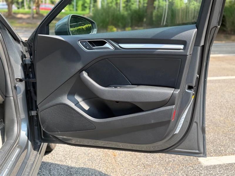 Audi A3 e-tron 4dr HB Premium 2016