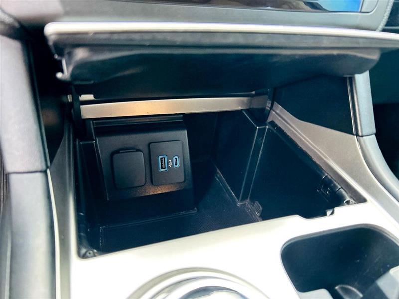 Ford Explorer XLT RWD 2020