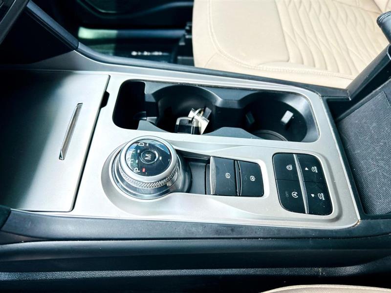 Ford Explorer XLT RWD 2020