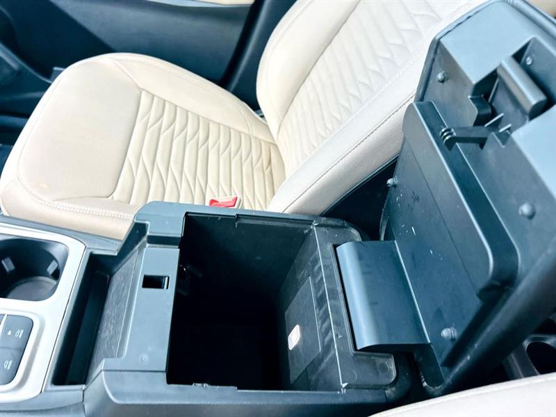 Ford Explorer XLT RWD 2020