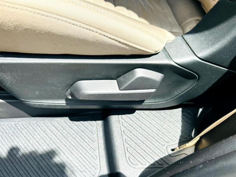 Ford Explorer XLT RWD 2020