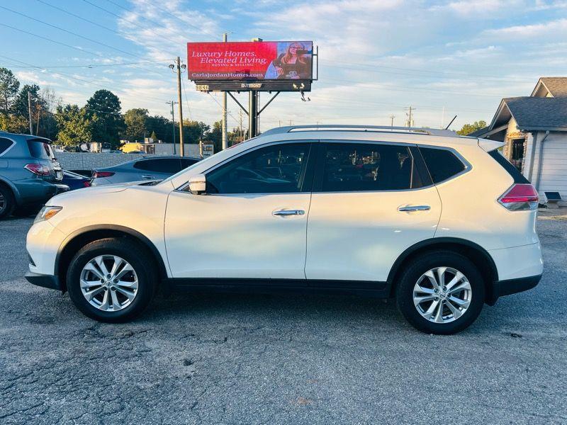 Nissan Rogue FWD 4dr SV 2016