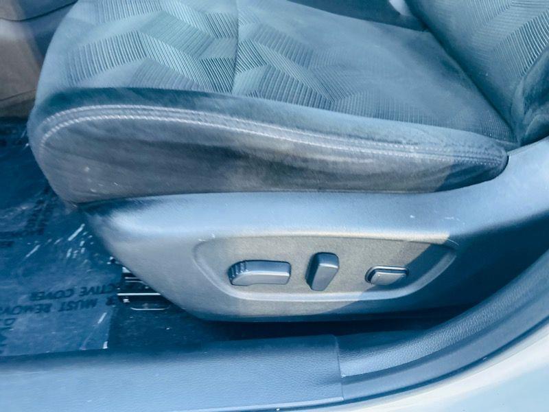 Nissan Rogue FWD 4dr SV 2016