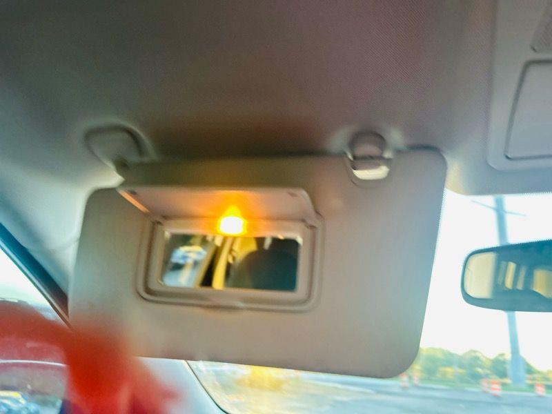 Nissan Rogue FWD 4dr SV 2016