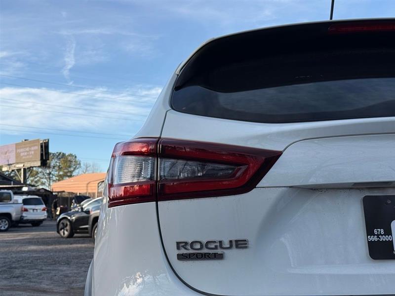 Nissan Rogue Sport FWD S 2020