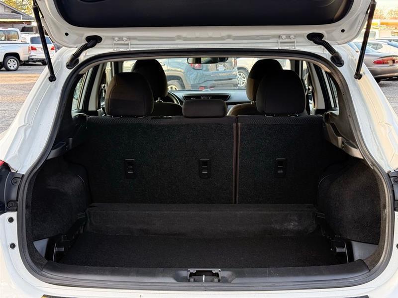 Nissan Rogue Sport FWD S 2020