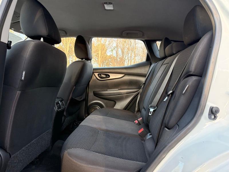 Nissan Rogue Sport FWD S 2020