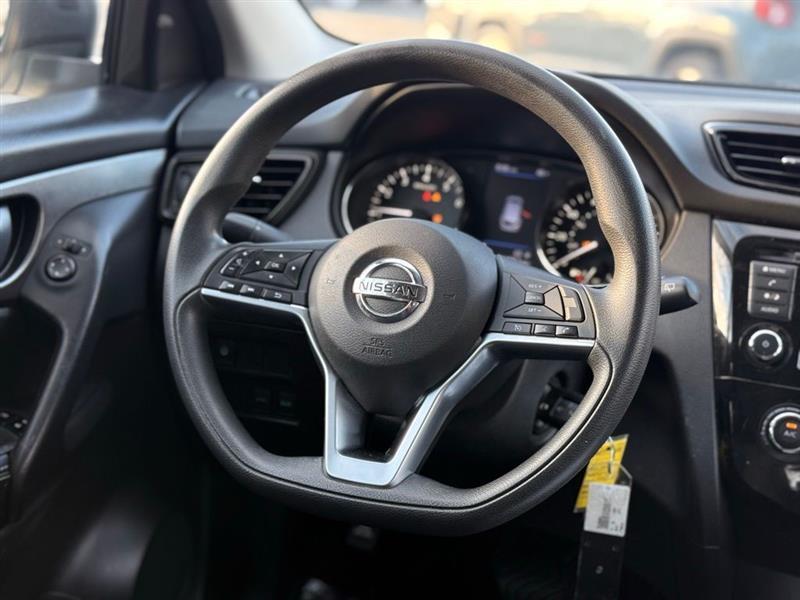 Nissan Rogue Sport FWD S 2020