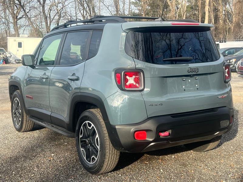 Jeep Renegade 4WD 4dr Trailhawk 2016
