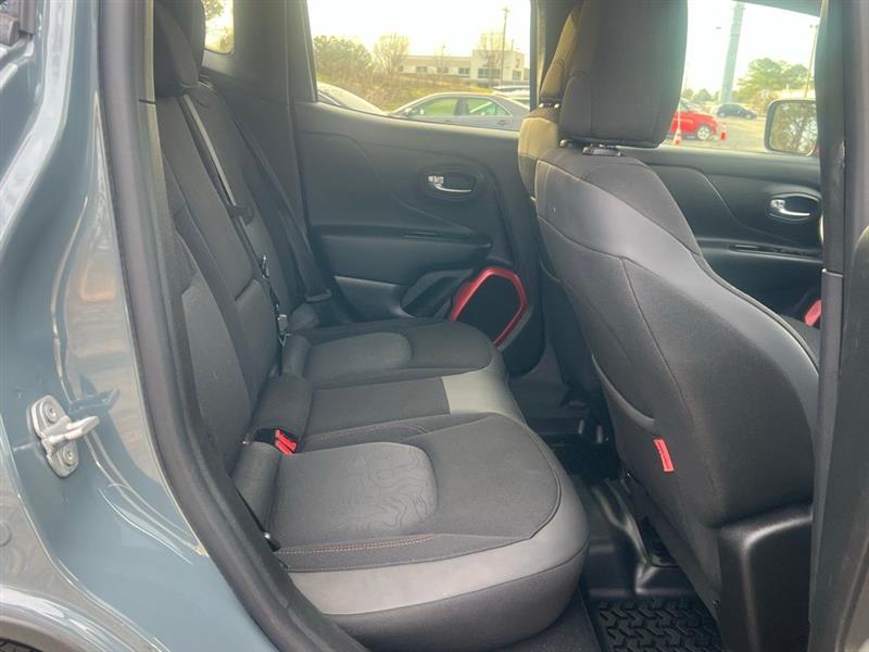 Jeep Renegade 4WD 4dr Trailhawk 2016