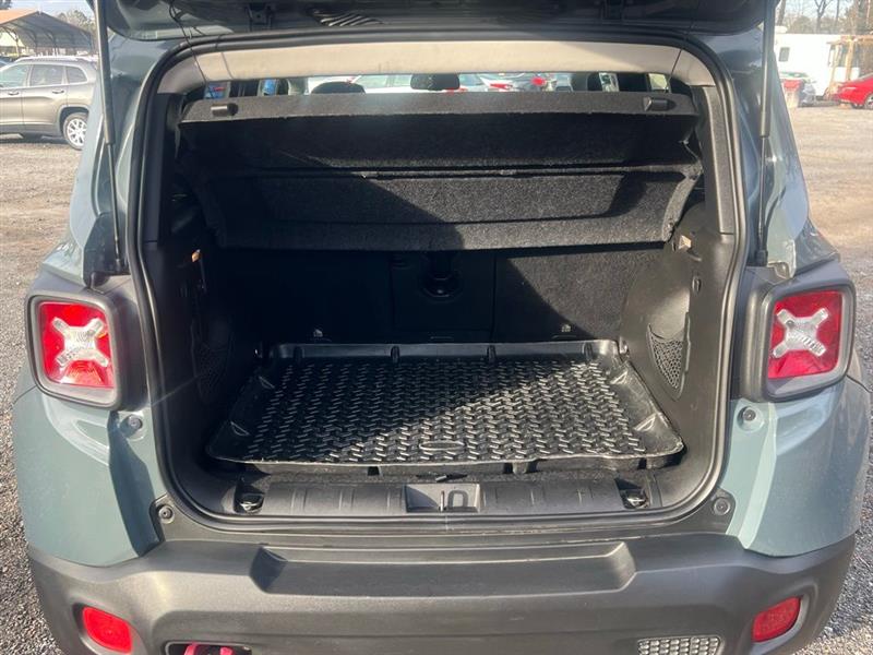 Jeep Renegade 4WD 4dr Trailhawk 2016