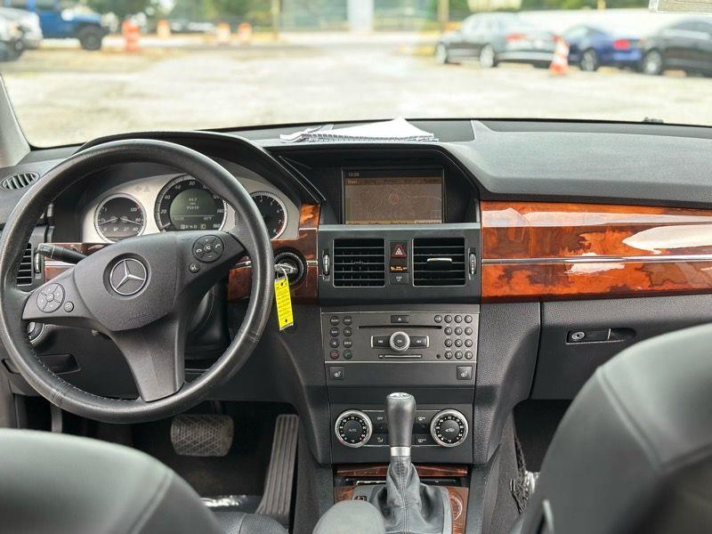 Mercedes-Benz GLK-Class 4MATIC 4dr GLK 350 2010