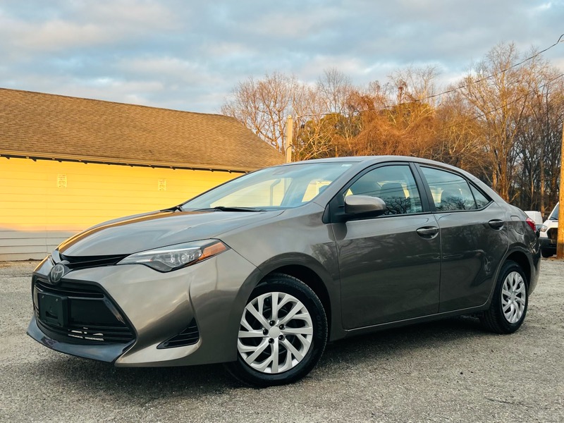 Toyota Corolla 4dr Sdn Auto LE (Natl) 2018