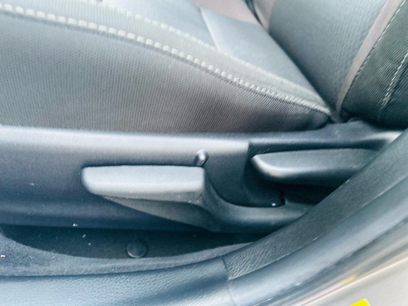 Toyota Corolla 4dr Sdn Auto LE (Natl) 2018