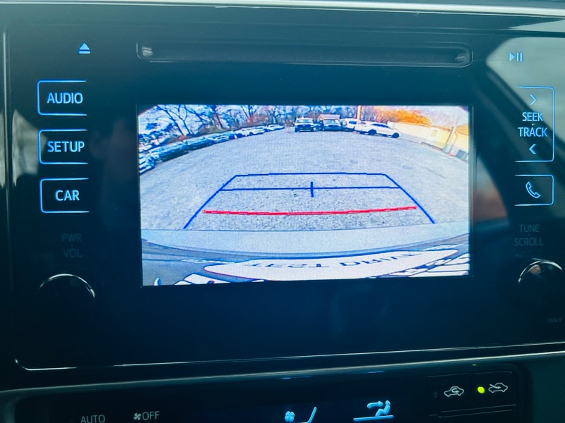 Toyota Corolla 4dr Sdn Auto LE (Natl) 2018