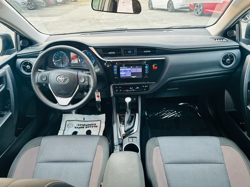 Toyota Corolla 4dr Sdn Auto LE (Natl) 2018