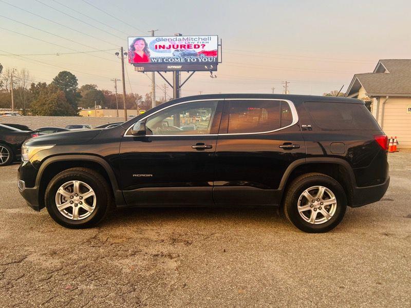 GMC Acadia FWD 4dr SLE w/SLE-1 2017