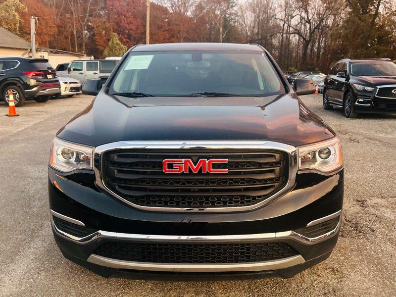 GMC Acadia FWD 4dr SLE w/SLE-1 2017