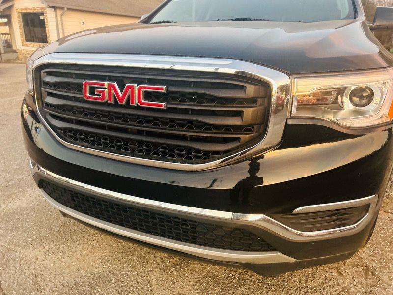GMC Acadia FWD 4dr SLE w/SLE-1 2017