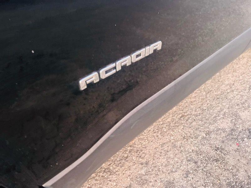 GMC Acadia FWD 4dr SLE w/SLE-1 2017