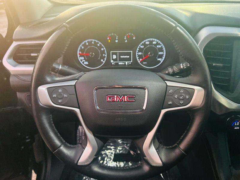 GMC Acadia FWD 4dr SLE w/SLE-1 2017