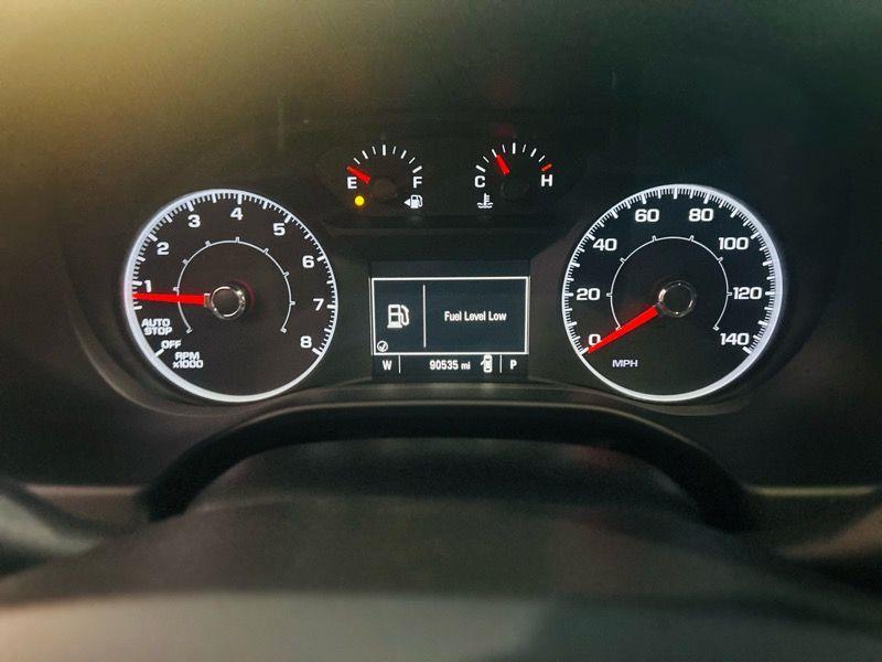 GMC Acadia FWD 4dr SLE w/SLE-1 2017