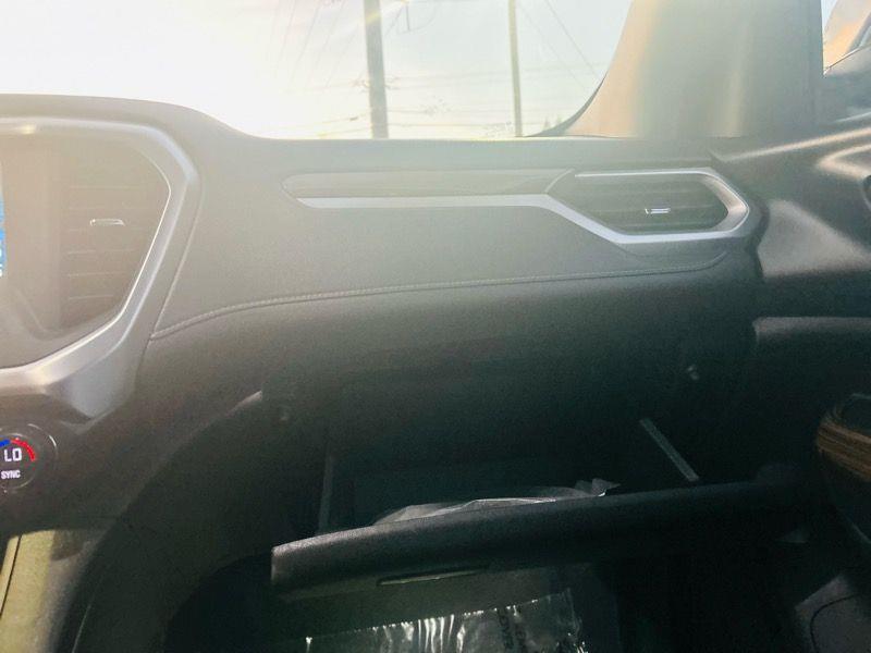 GMC Acadia FWD 4dr SLE w/SLE-1 2017