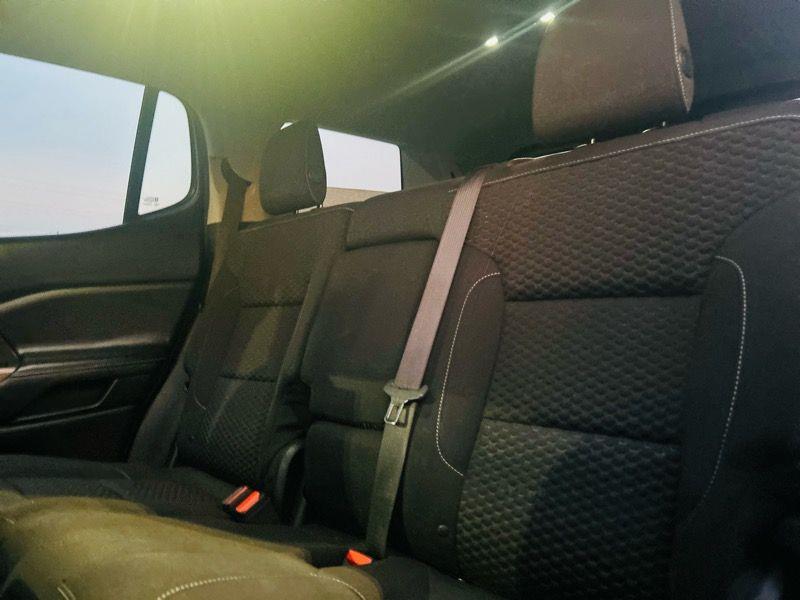 GMC Acadia FWD 4dr SLE w/SLE-1 2017