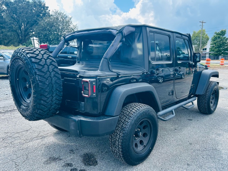 2017 Jeep Wrangler Unlimited Sport photo 6