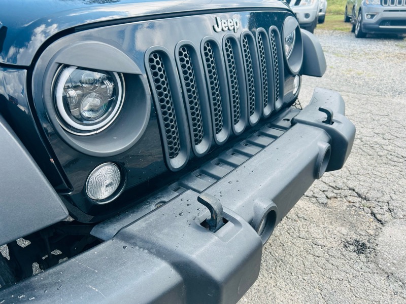 2017 Jeep Wrangler Unlimited Sport photo 10