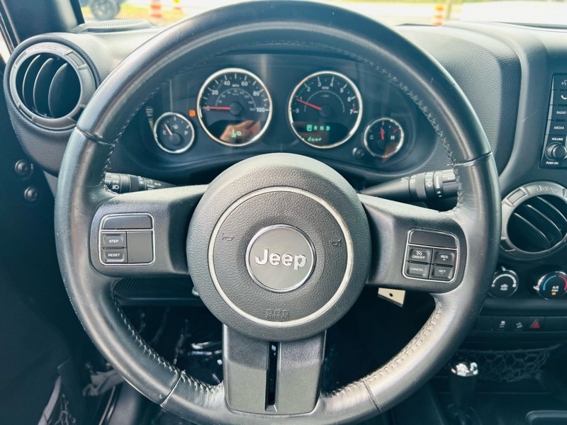 2017 Jeep Wrangler Unlimited Sport photo 23