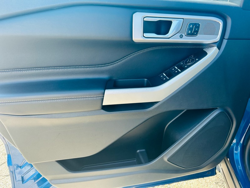 2021 Ford Explorer Limited photo 19