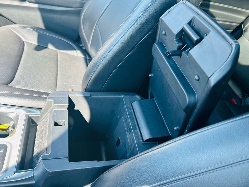 Ford Explorer Limited RWD 2021