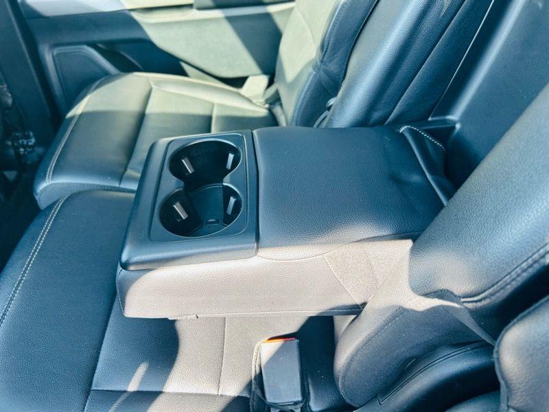 Ford Explorer Limited RWD 2021