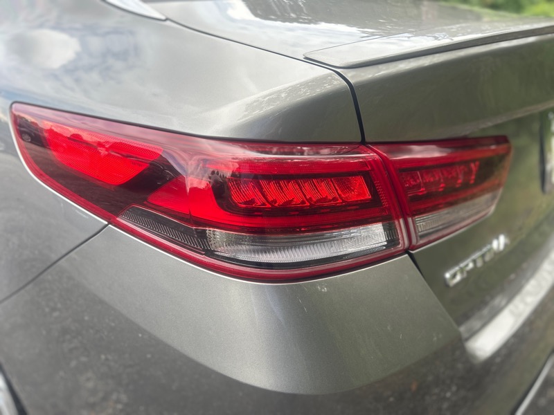 2017 Kia Optima Turbo photo 20
