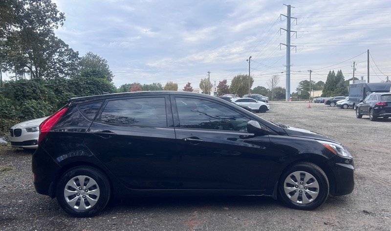 Hyundai Accent 5dr HB Auto GS 2015 Hyundai Accent 5dr HB Auto GS 2015