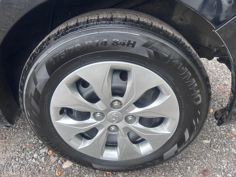 Hyundai Accent 5dr HB Auto GS 2015 Hyundai Accent 5dr HB Auto GS 2015