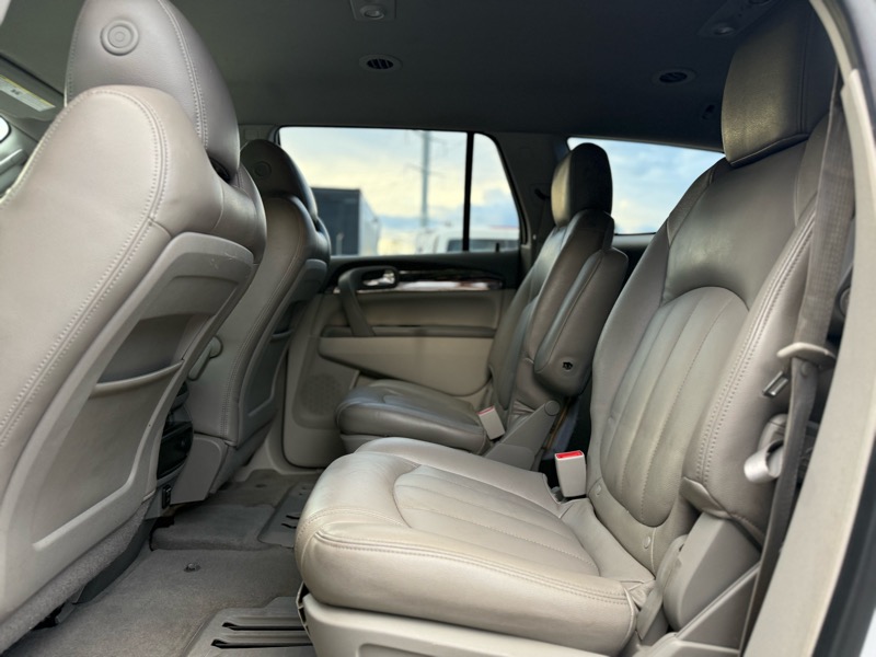 2016 Buick Enclave Convenience photo 16