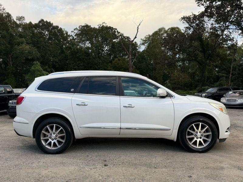 Buick Enclave FWD 4dr Convenience 2016