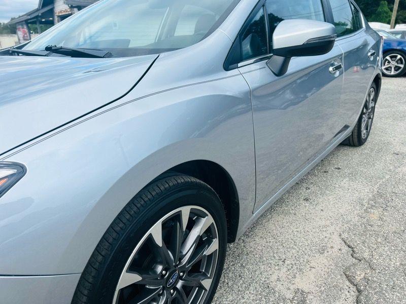 Subaru Impreza Limited 4-door CVT 2021