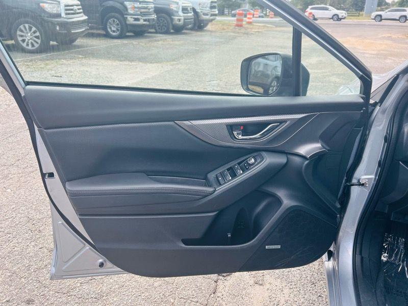 Subaru Impreza Limited 4-door CVT 2021