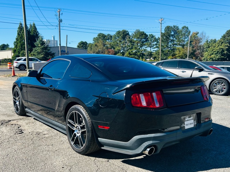Ford Mustang 2dr Cpe GT 2012 Ford Mustang 2dr Cpe GT 2012